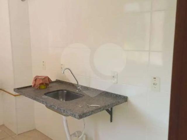 Apartamento com 2 quartos para alugar no Três Poços, Volta Redonda