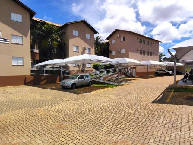Apartamento com 2 Quartos para Alugar por R$ 1.500/mês