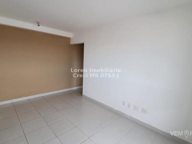 Apartamento com 2 Quartos para Alugar por R$ 2.480/mês