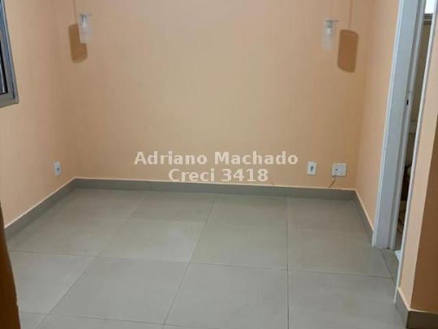 Apartamento com 2 Quartos para Alugar por R$ 2.700/mês