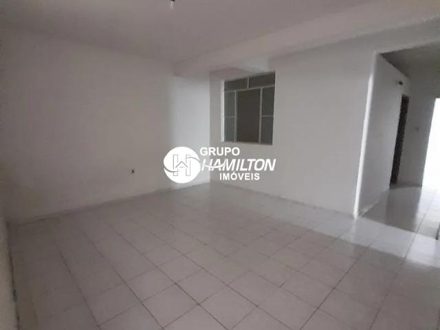Apartamento com 2 quartos para alugar