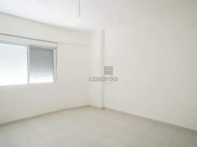 Apartamento com 2 Quartos para alugar, 52m² Centro