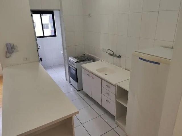 Apartamento com 2 quartos para alugar, 64.00 m2 por R$3000.00 Centro Curitiba/PR