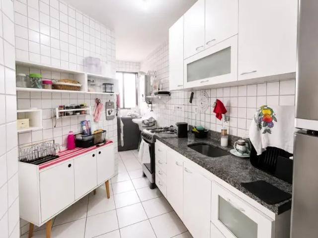 Apartamento com 2 Quartos para alugar, 66m² Boa Viagem