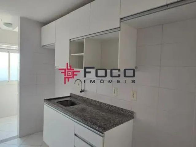 Apartamento com 2 Quartos para alugar, 68m² Floradas de São José