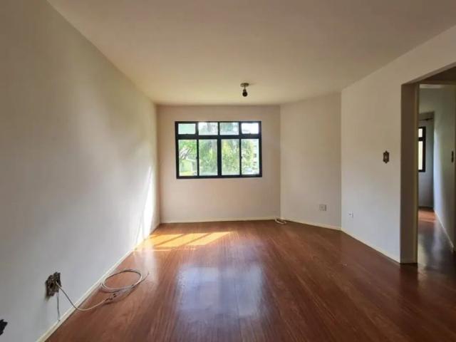 Apartamento com 2 quartos para alugar, 60.00 m2 por R$1650.00 Capao Raso Curitiba/PR