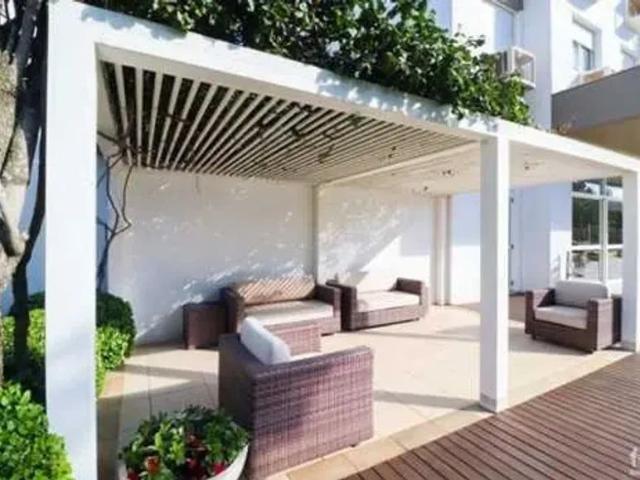 Apartamento com 2 Quartos para alugar, 60m² Centro