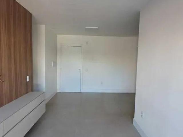 Apartamento com 2 Quartos para alugar, 63m² Centro