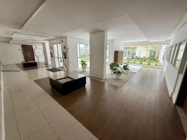 Apartamento com 2 Quartos para alugar, 90m² Condomínio Royal Park