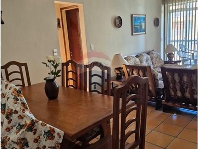 Apartamento com 2 quartos para aluguel em frente a Praia por R$3000,00!