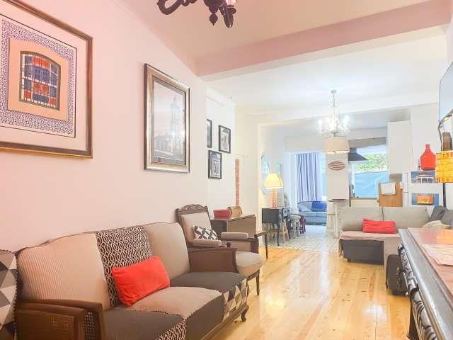Apartamento com 2 quartos para arrendar na Misericórdia, Lisboa
