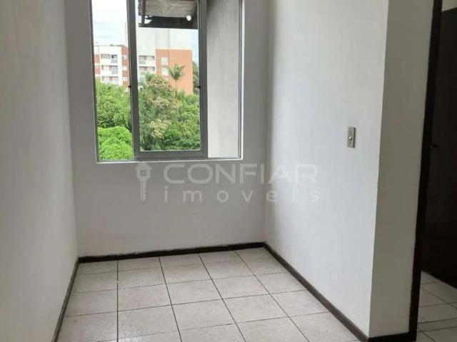 Apartamento com 2 quartos para locação no Glória por R$2.100,00 + TAXAS