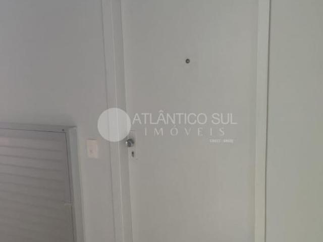 APARTAMENTO COM 2 QUARTOS, PISCINA, 300m DO MAR, GAIVOTAS, MATINHOS PR