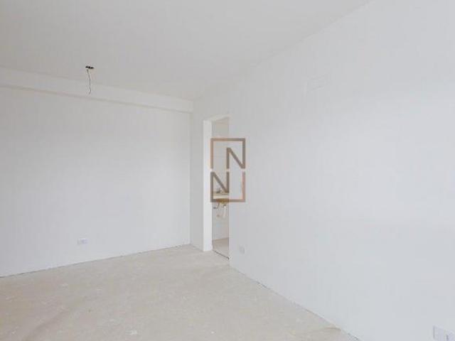 Apartamento com 2 Quartos, Sacada com Churrasqueira e Condomínio Completo!