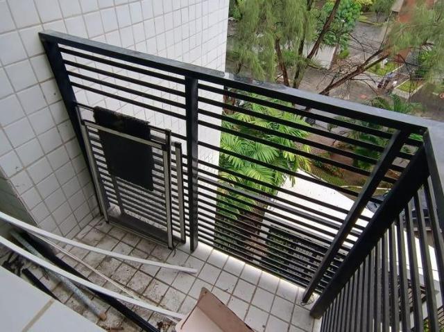 Apartamento Com 2 Quartos Sendo 1 Suíte, Com Armários!