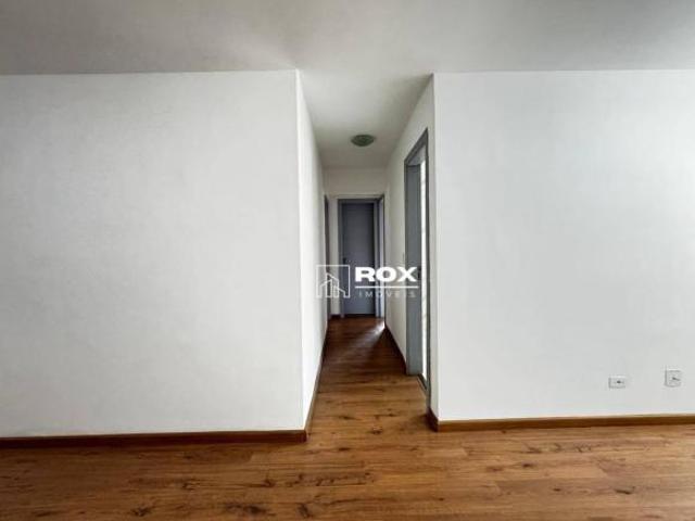 Apartamento com 2 quartos, sendo 1 suíte à venda, 51 m² por R$ 385.000 Cristo Rei, Curitiba/PR