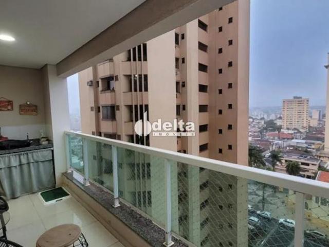 Apartamento com 2 quartos sendo 1 suíte disponível para venda no bairro Centro em Uberlândia MG