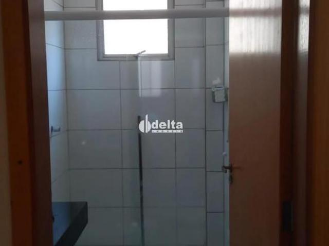Apartamento com 2 quartos sendo 1 suíte disponível para venda no bairro Jardim Patrícia em Uberlândi