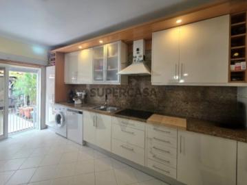 Encosta do Sol, Amadora, Distrito de Lisboa