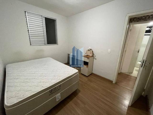 Apartamento com 2 quartos, 58 m²