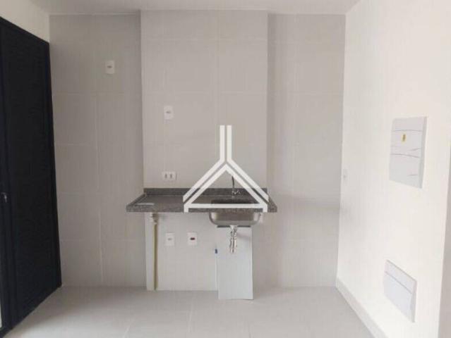 Apartamento com 2 quartos, 64 m²