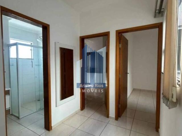 Apartamento com 2 quartos, 60 m²