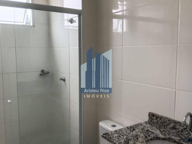 Apartamento com 2 quartos, 60 m²