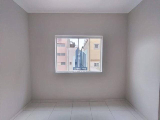 Apartamento com 2 quartos, 70 m²