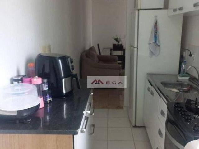 Apartamento com 2 quartos