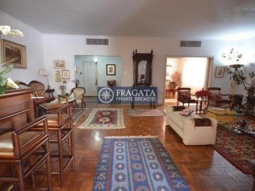 Praça Darcy Penteado - Garagem