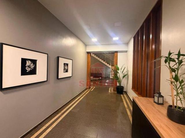 Apartamento com 4 dormitórios à venda, 141 m² por R$ 790.000,00 Zona 01 Maringá/PR