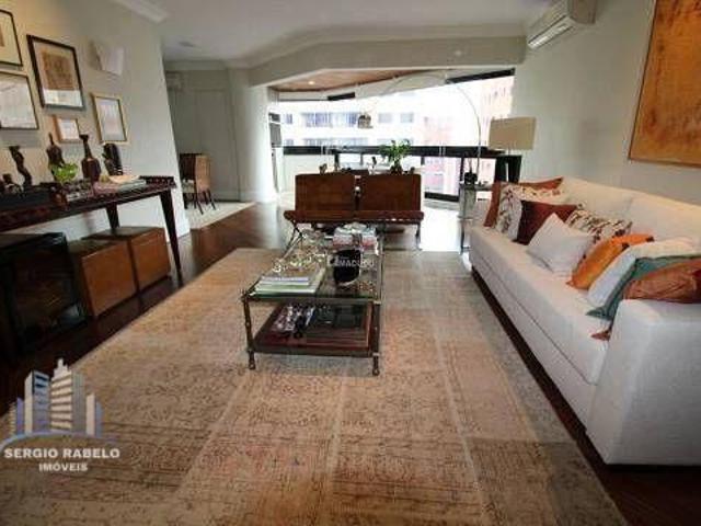 Apartamento com 4 dormitórios à venda, 190 m² por R$ 2.600.000,00 Moema São Paulo/SP