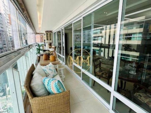 Apartamento com 4 dormitórios à venda, 191 m² por R$ 2.290.000,00 Gonzaga Santos/SP