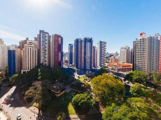 Apartamento com 4 dormitórios à venda, 194 m² por R$ 2.499.000,00 Agua Verde Curitiba/PR