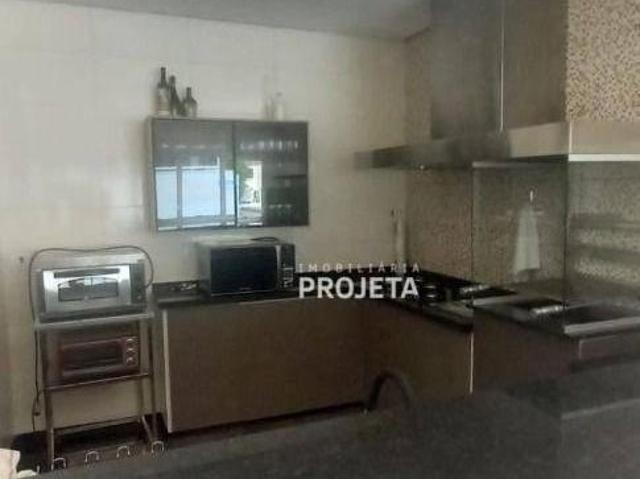 Apartamento com 4 dormitórios à venda, 260 m² por R$ 750.000,00 Vila Ocidental Presidente Pruden