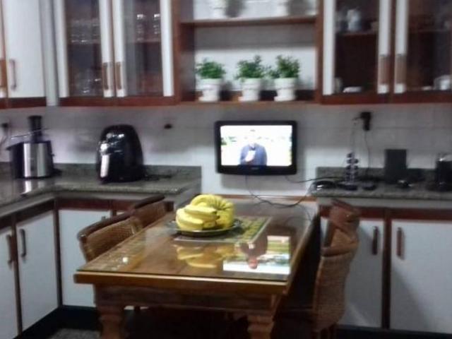 Apartamento com 4 dormitórios à venda, 212 m² por R$ 1.100.000,00 Centro Sorocaba/SP