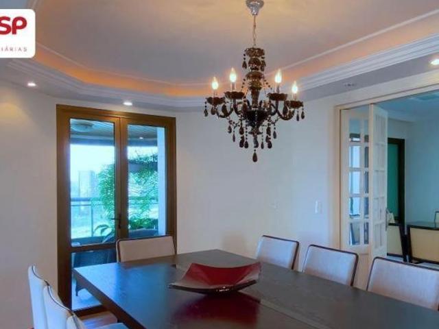 Apartamento com 4 dormitórios à venda, 225 m² por R$ 1.900.000,00 Morumbi Sã