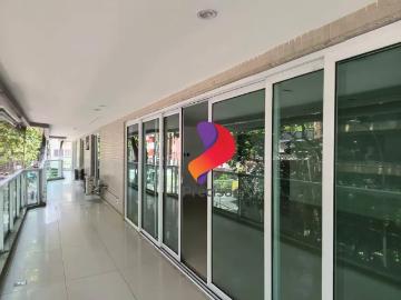 Praça Atahualpa - Varanda, Garagem