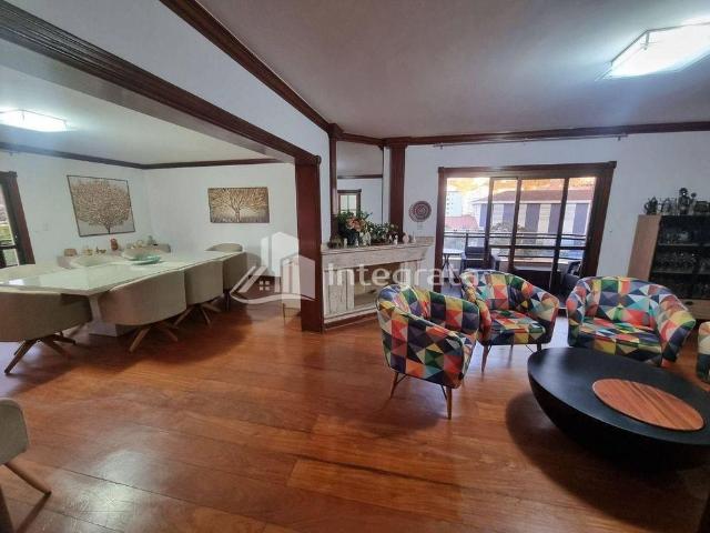 Apartamento Com 4 Quartos À Venda, Centro Poços de Caldas