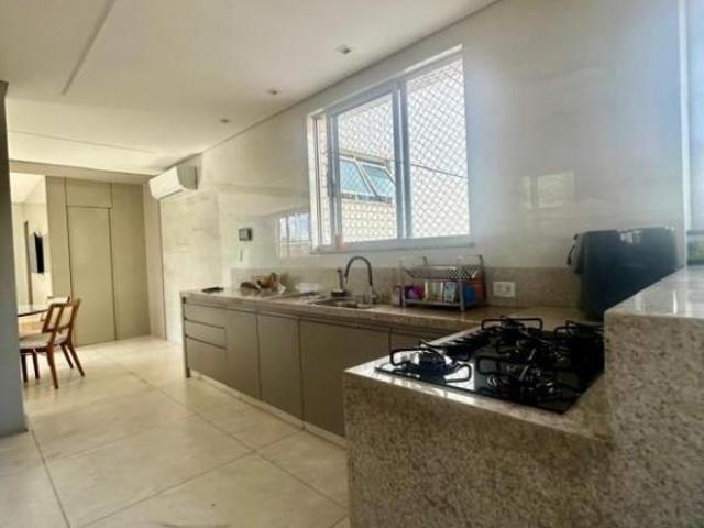 Apartamento com 4 quartos à venda em Belo Horizonte, no bairro Castelo