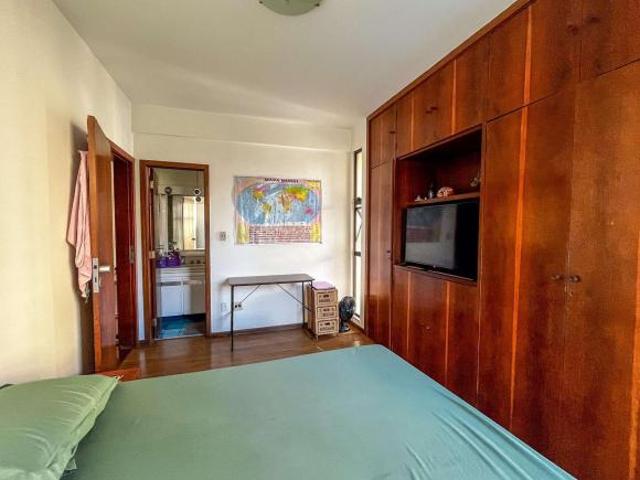 Apartamento com 4 quartos à venda em Belo Horizonte, no bairro Santo Antônio