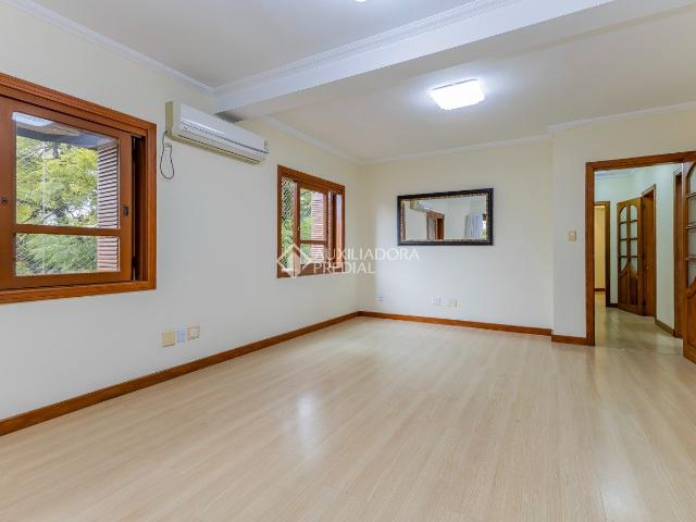 Apartamento com 4 quartos e 177m² para alugar em Higienópolis, Porto Alegre
