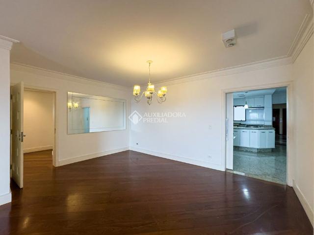 Apartamento com 4 quartos e 220m² para alugar em Jardim do Mar, São Bernardo do Campo