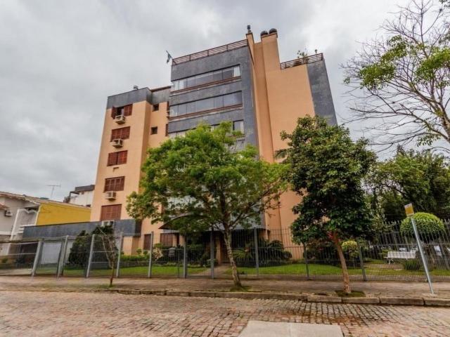 Apartamento com 4 quartos e 324m² para alugar em Jardim Lindóia, Porto Alegre