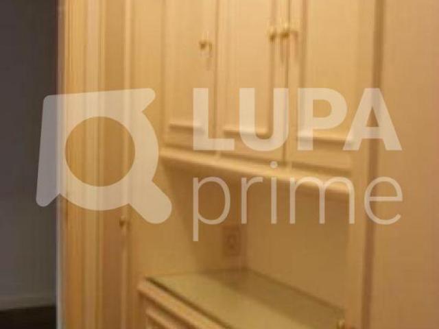APARTAMENTO COM 4 QUARTOS E 5 VAGAS A VENDA EM SANTANA