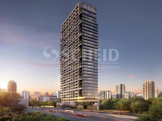 Apartamento com 4 Quartos e 5 banheiros à Venda, 472 m²