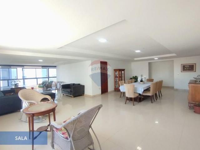 Apartamento com 4 quartos em Cabo Branco, João Pessoa