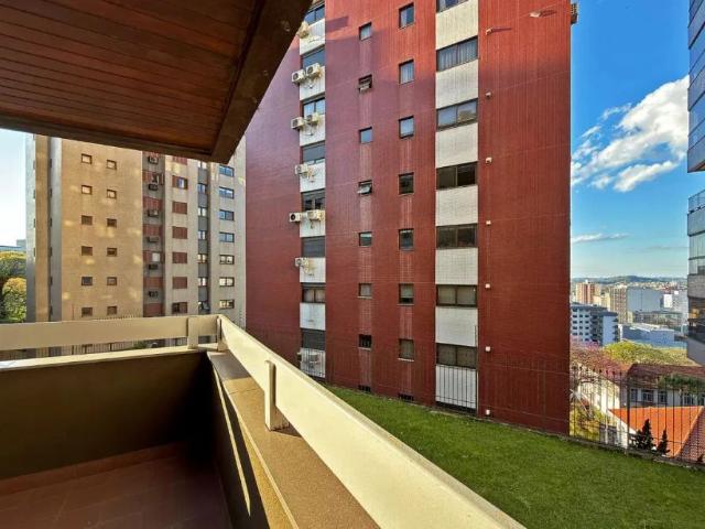 Apartamento com 4 quartos para alugar na Cidade Alta, Bento Gonçalves