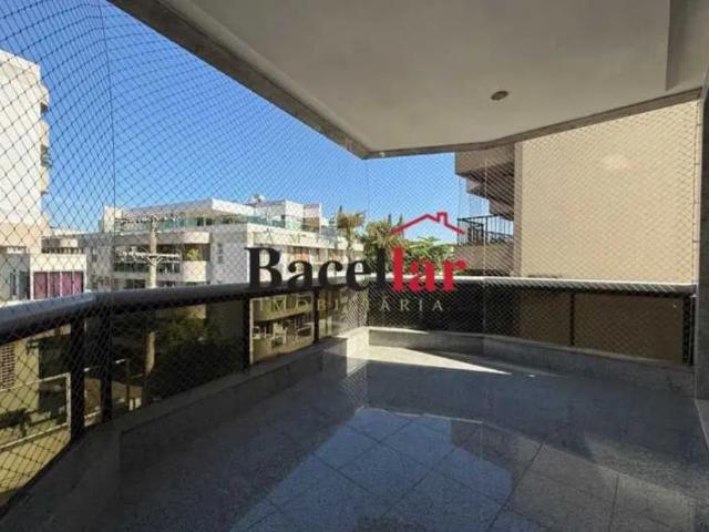 Apartamento com 4 quartos para alugar na Rua Alberto de Gusmão, Jardim Guanabara, Rio de Janeiro