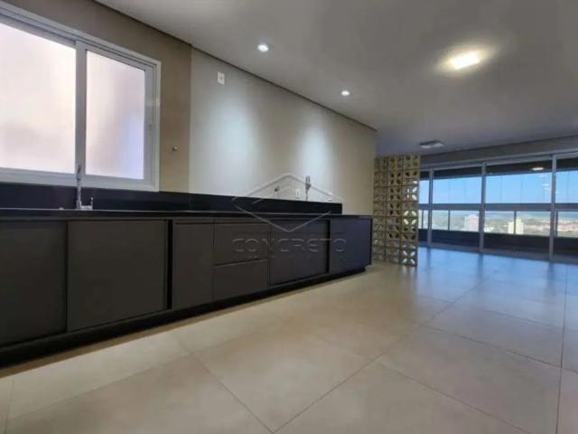 Apartamento com 4 quartos para alugar na Vila Assis, Jaú